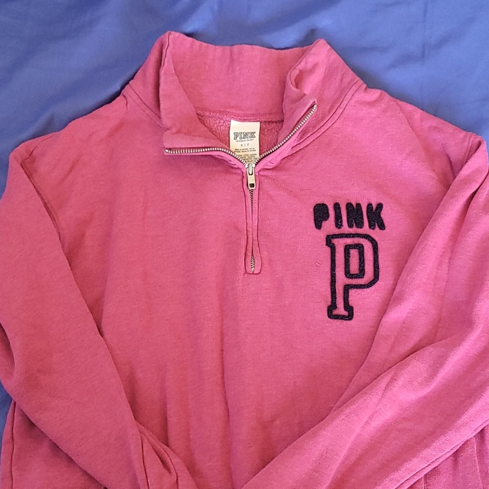 VS sweatshirt